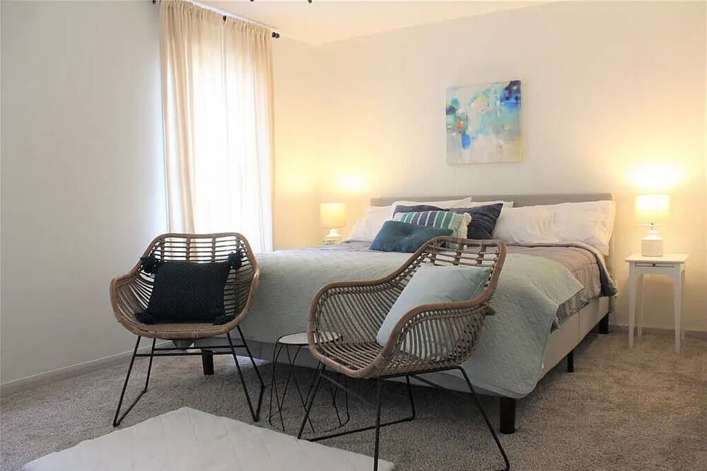 Photo of Bedroom in Brookshire