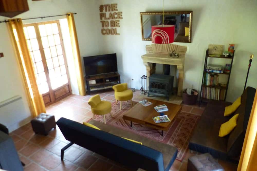 Photo of Livingroom in Concremiers