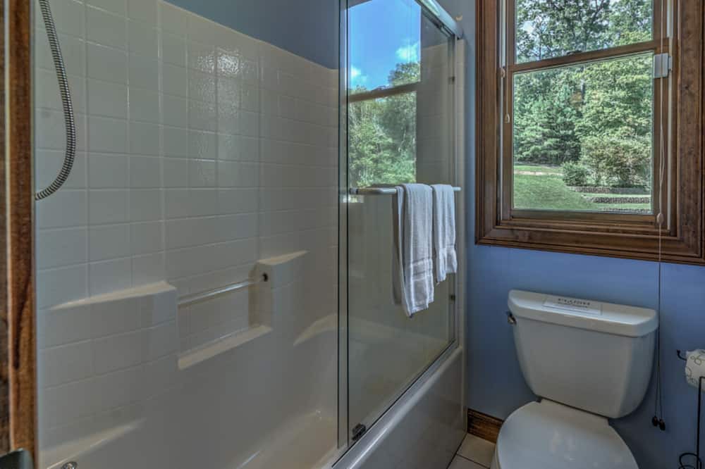 Photo of Bathroom in Blue Ridge