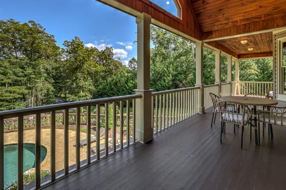 Photo of Patio Balcony in Blue Ridge
