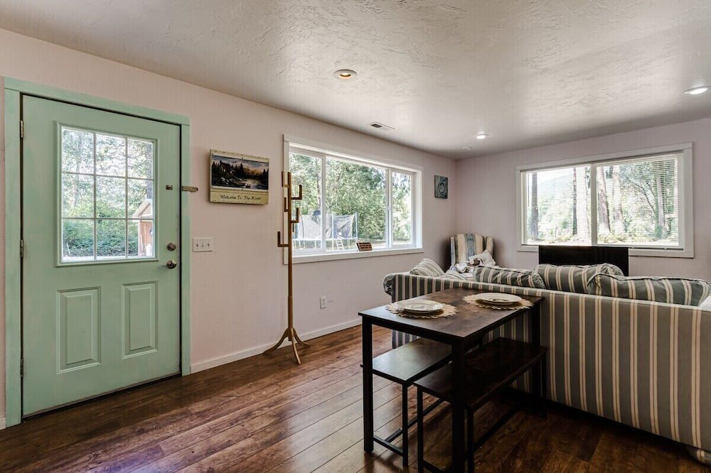 Photo of Bedroom in Leaburg