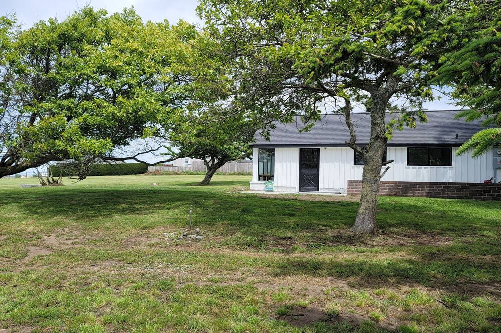 Photo of Outdoor in Oak Harbor