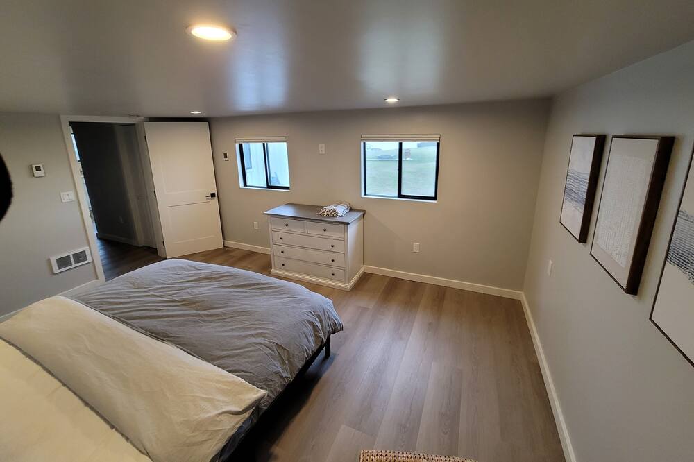 Photo of Bedroom in Oak Harbor