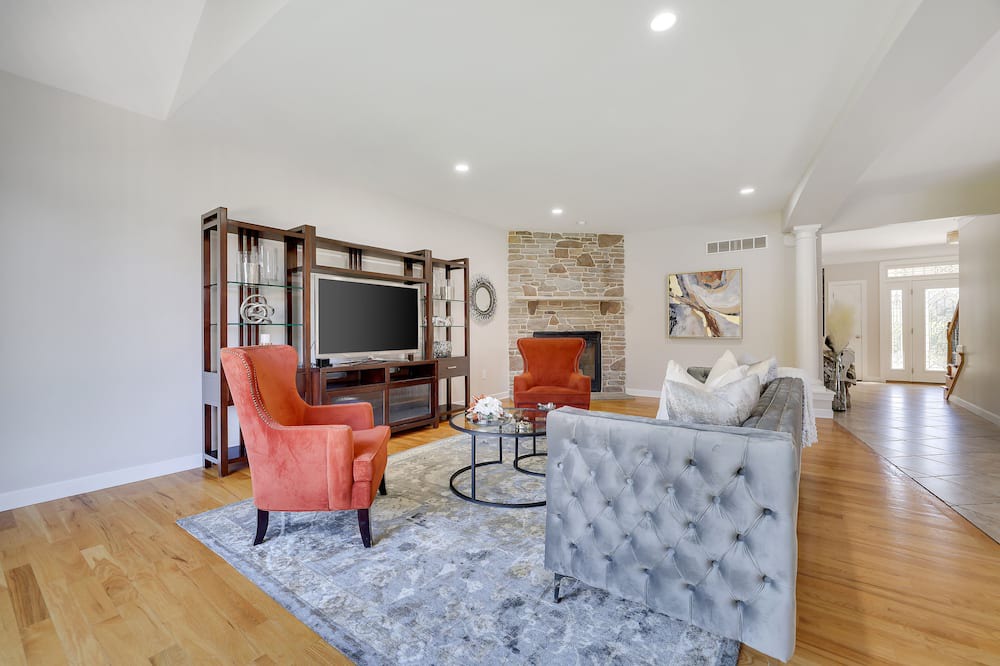 Photo of Livingroom in Easton