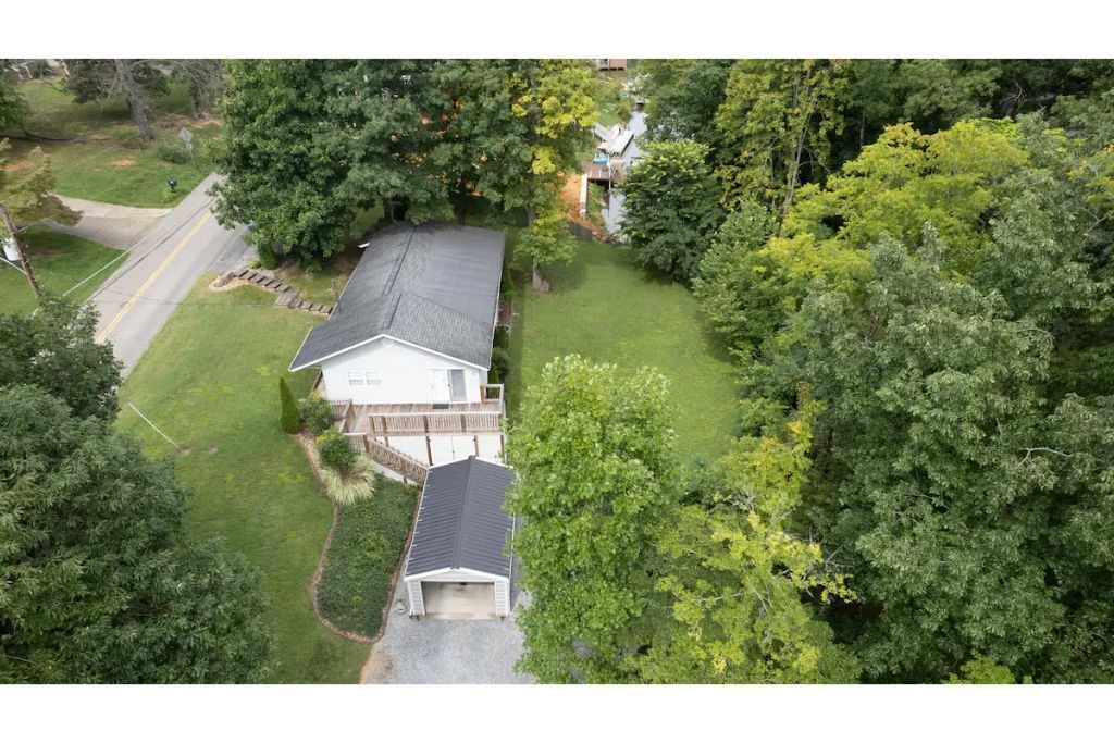 Photo of Outdoor in Johnson City