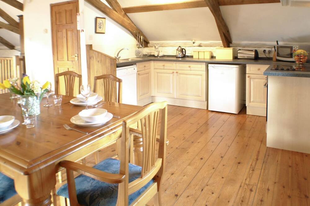 Photo of Kitchen in Pelynt