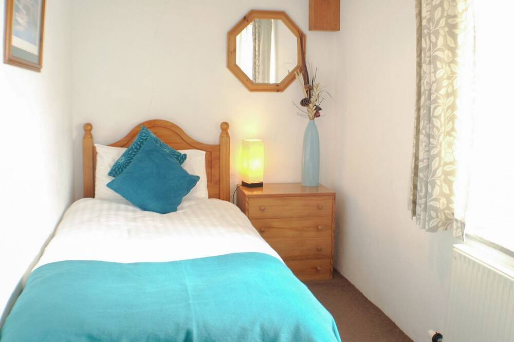 Photo of Bedroom in Pelynt