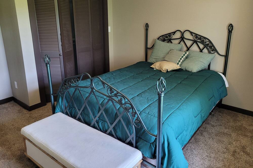 Photo of Bedroom in Bryan