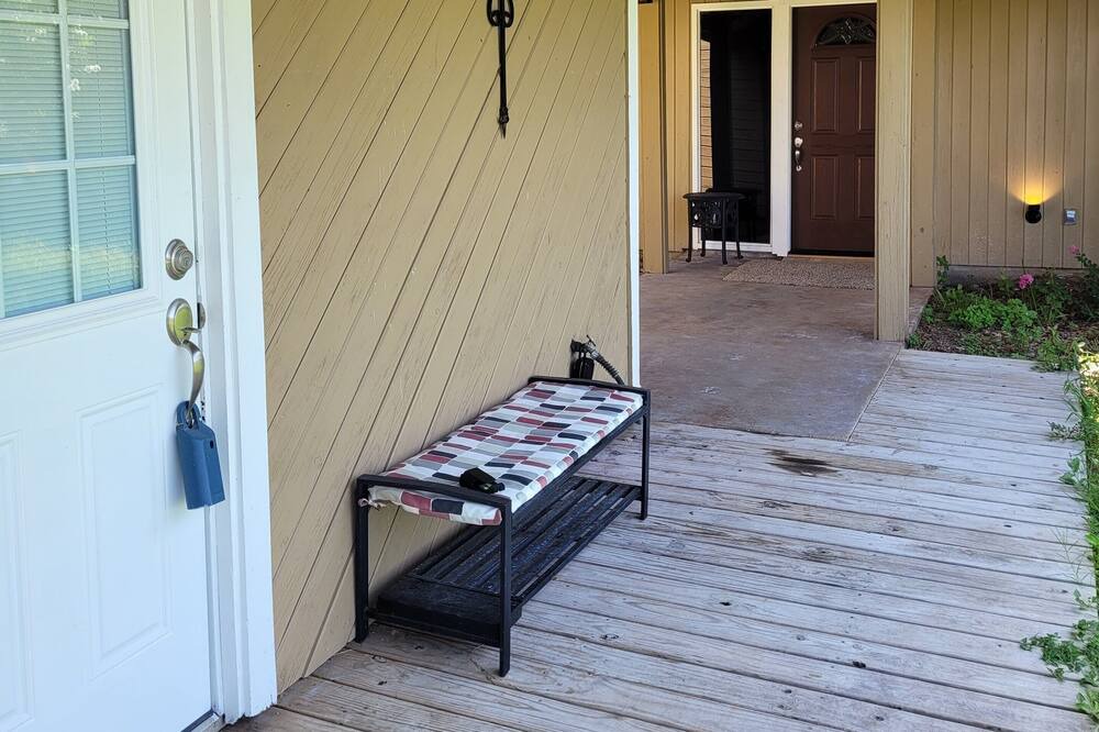 Photo of Patio Balcony in Bryan