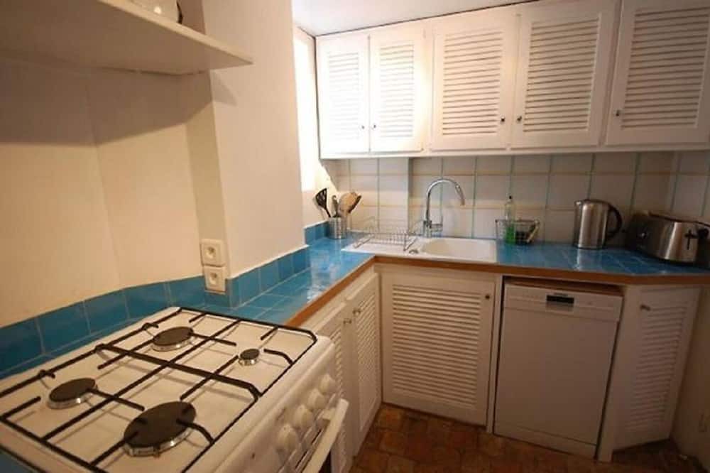 Photo of Kitchen in 6th Arrondissement