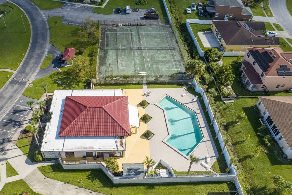 Photo of Outdoor in Poinciana