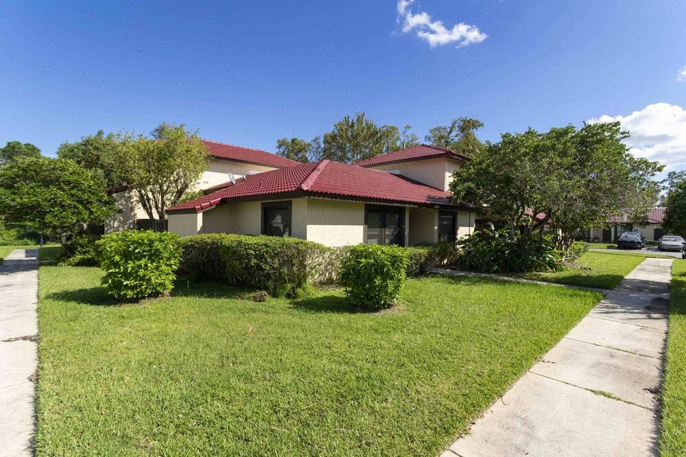 Photo of Outdoor in Poinciana
