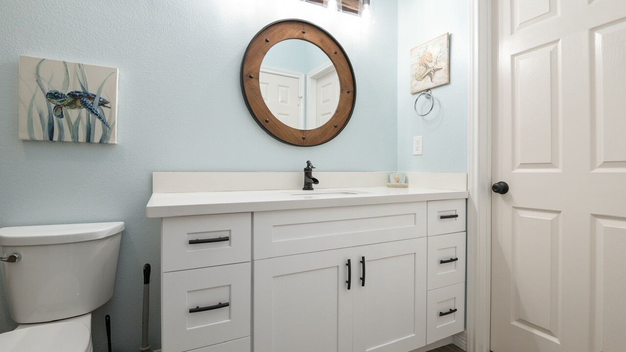 Photo of Bathroom in Crystal Beach