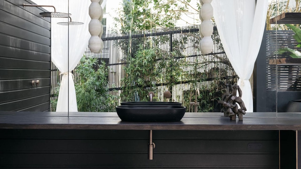 Photo of Others in Avalon Beach