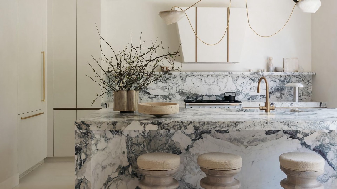 Photo of Others in Avalon Beach