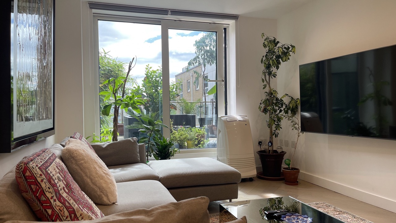 Photo of Bedroom in Sands End