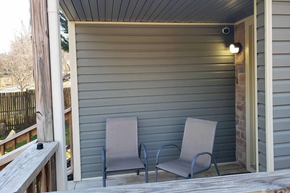 Photo of Patio Balcony in Ingles