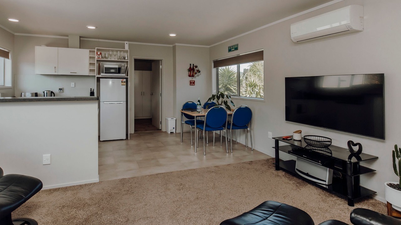 Photo of Others in Oakura