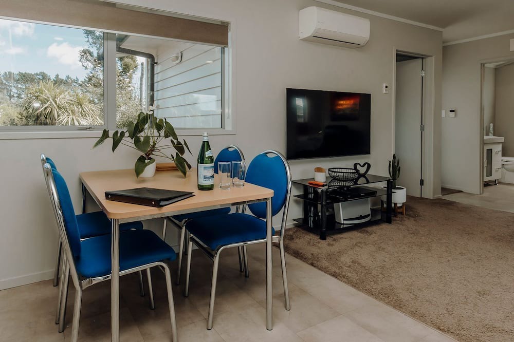 Photo of Others in Oakura