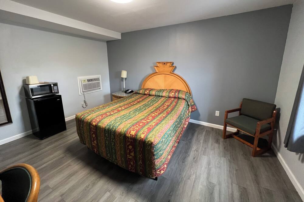 Photo of Bedroom in Bridgman