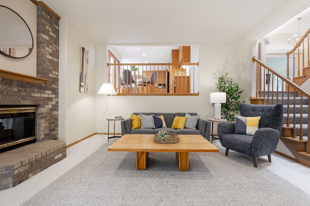 Photo of Livingroom in Overlake