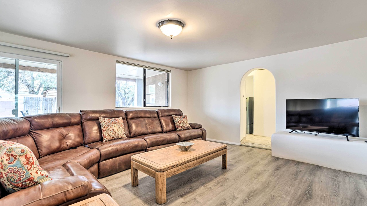 Photo of Livingroom in Alamedan Valley
