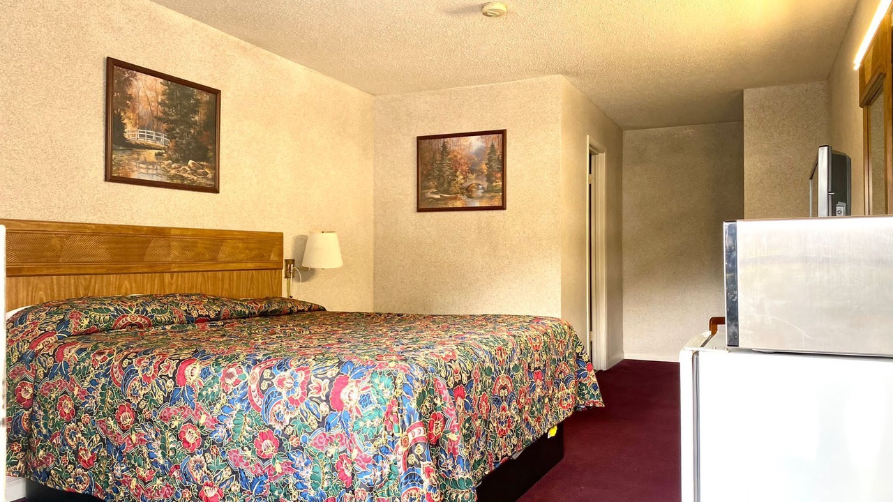 Photo of Bedroom in Sweetwater