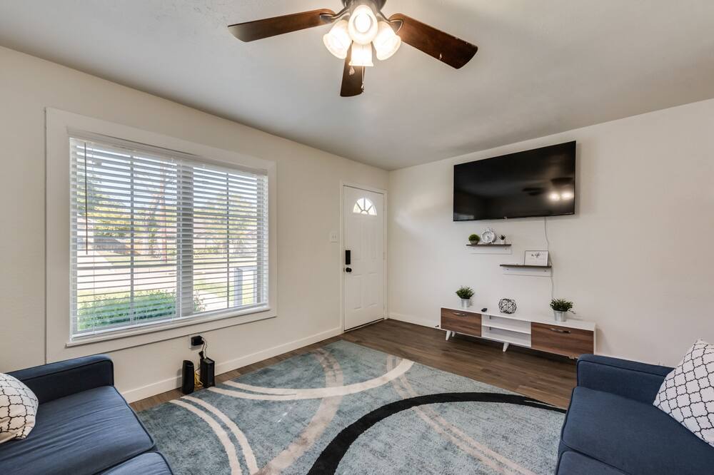 Photo of Bedroom in Rockwall