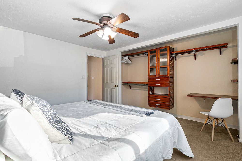 Photo of Bedroom in Alamo Placita