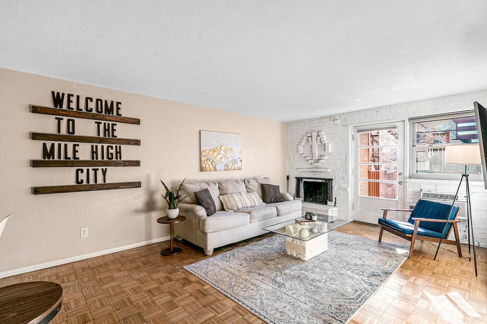 Photo of Livingroom in Alamo Placita
