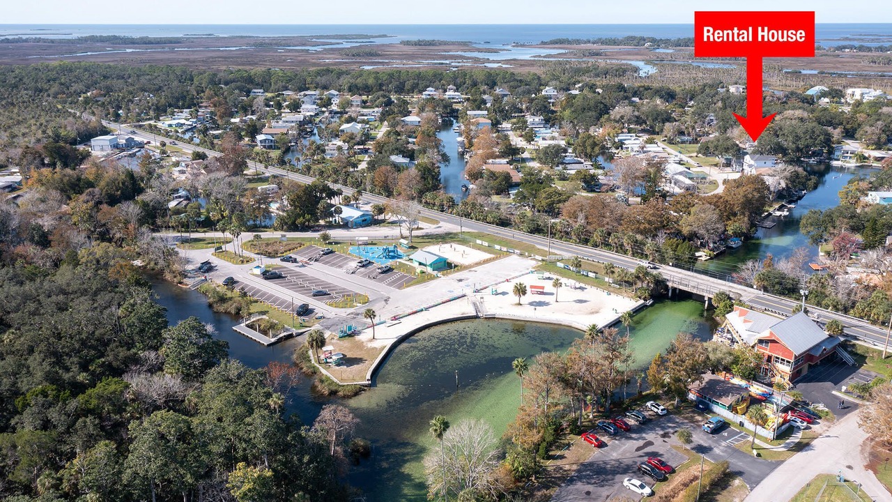 Photo of Outdoor in Weeki Wachee Gardens