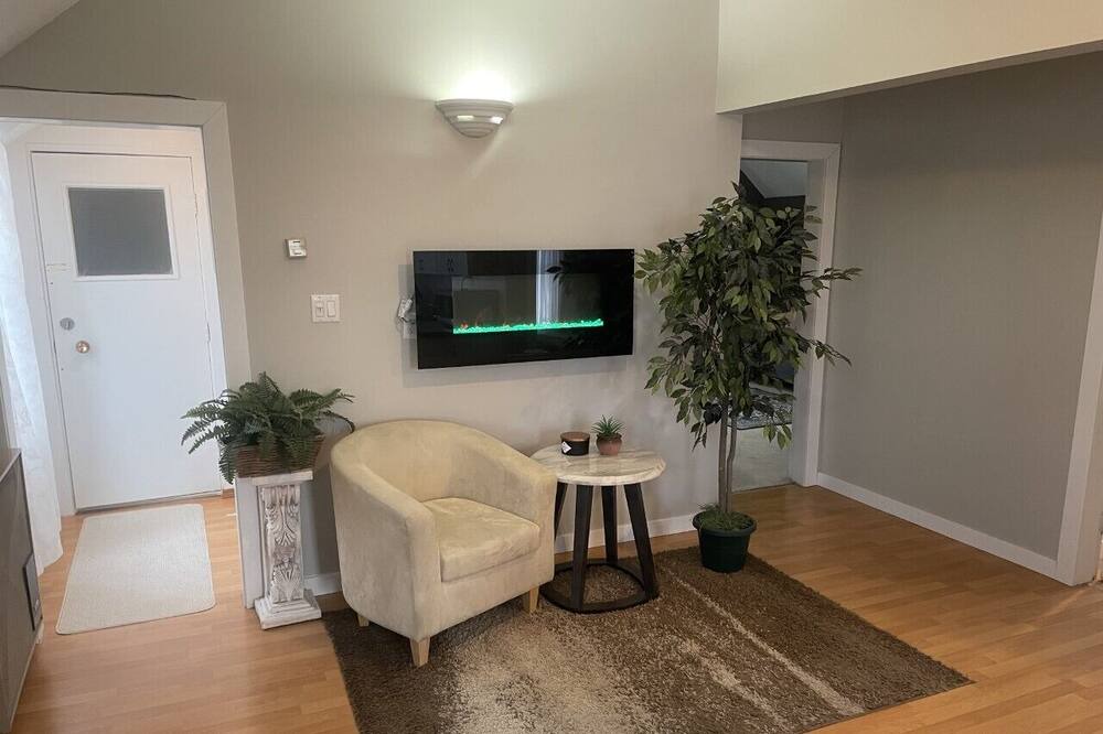 Photo of Livingroom in Fort Qu'Appelle