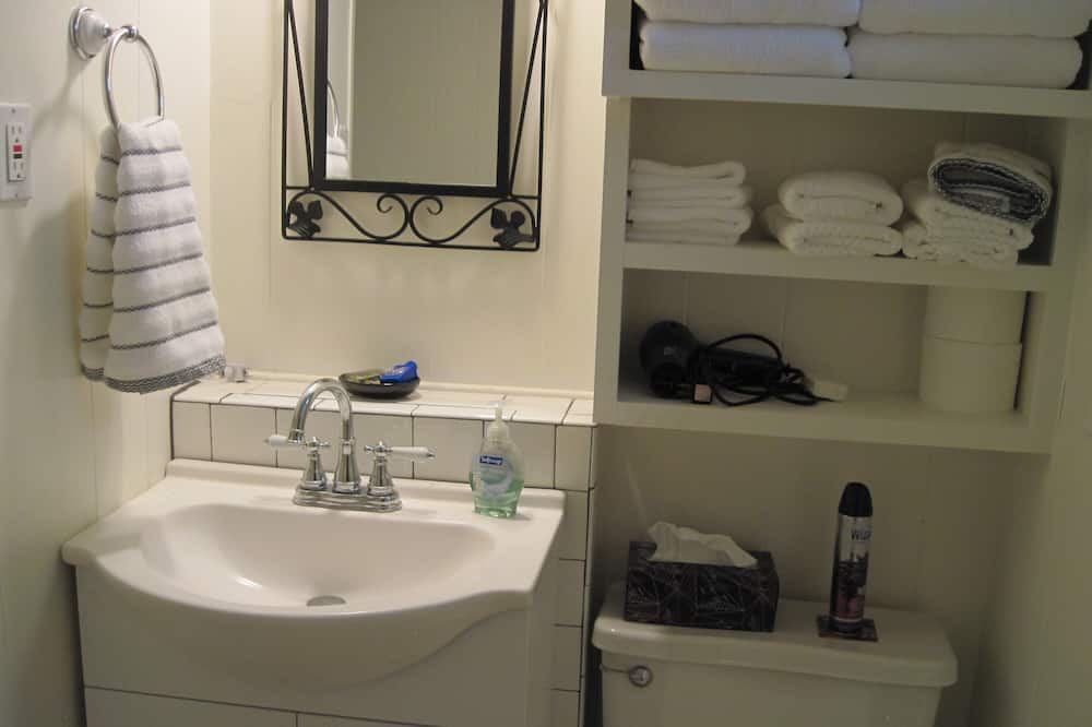 Photo of Bathroom in Merigold