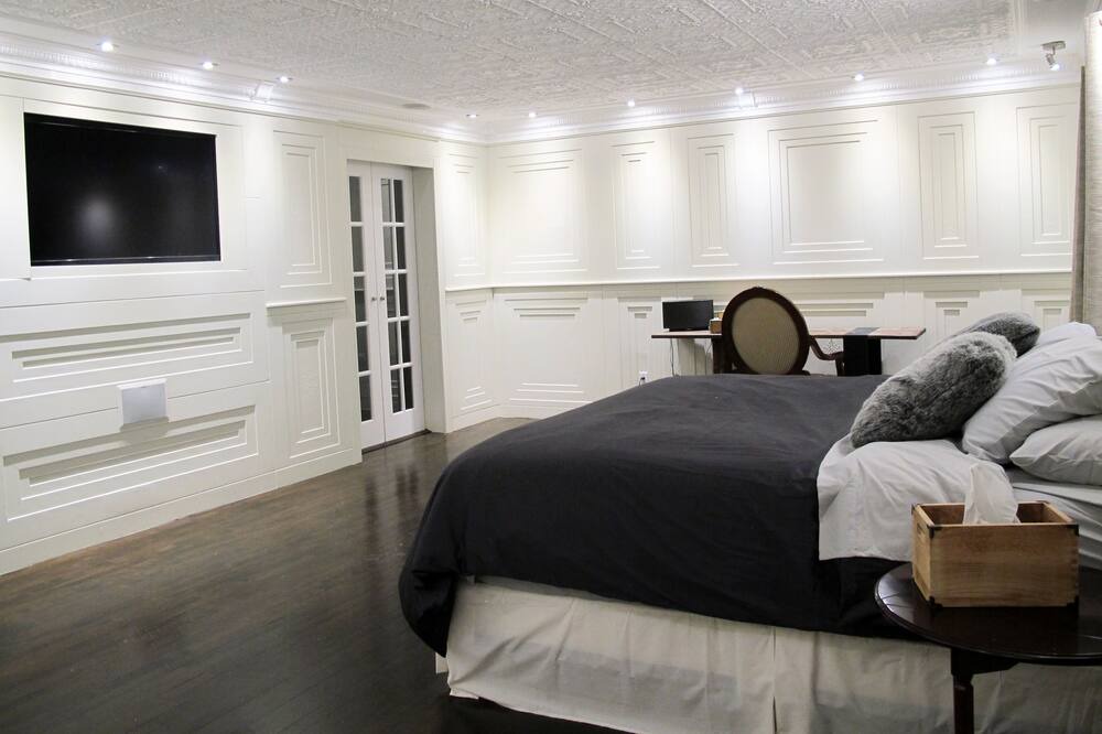 Photo of Bedroom in Sainte-Ann-des-Lacs