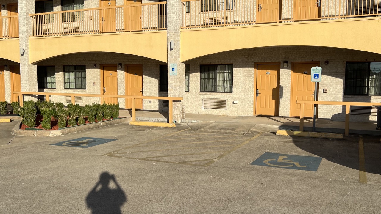 Photo of Outdoor in East Downtown Houston