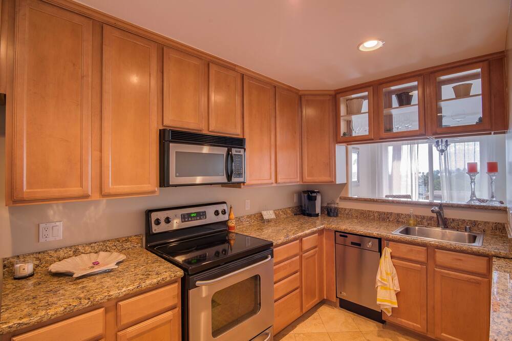 Photo of Kitchen in La Jolla Mesa