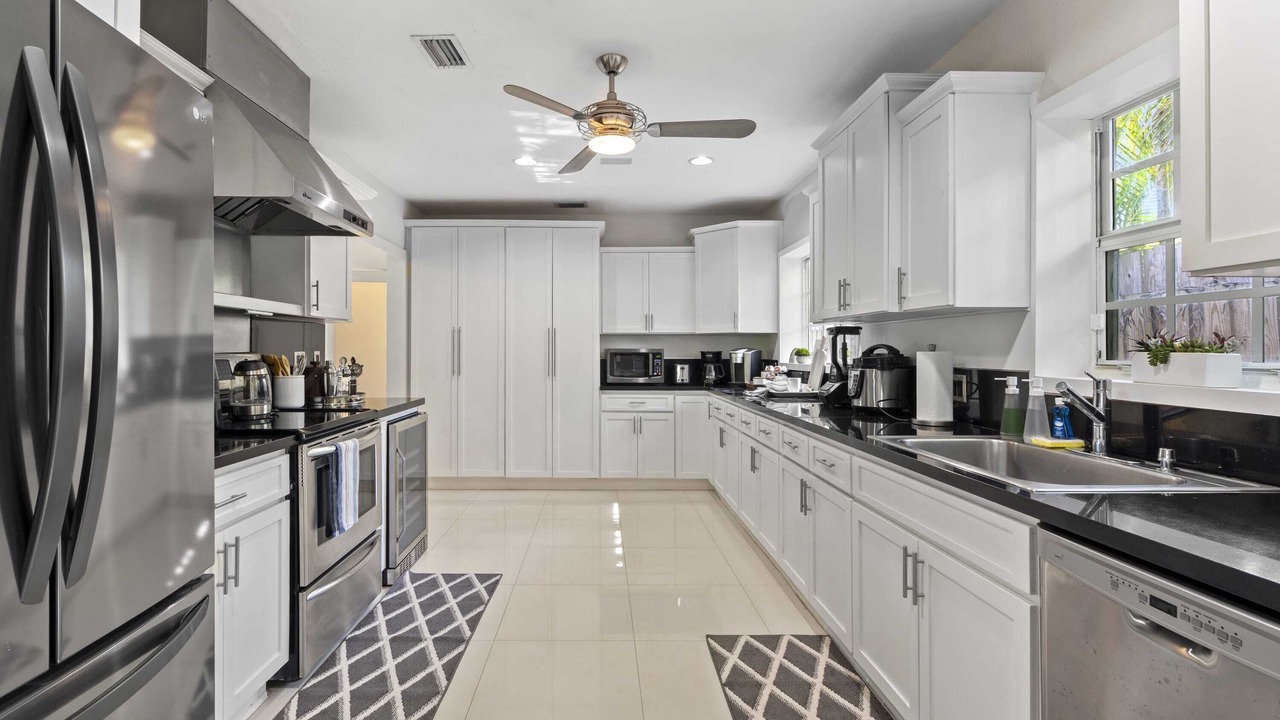 Photo of Kitchen in Northeast Coconut Grove