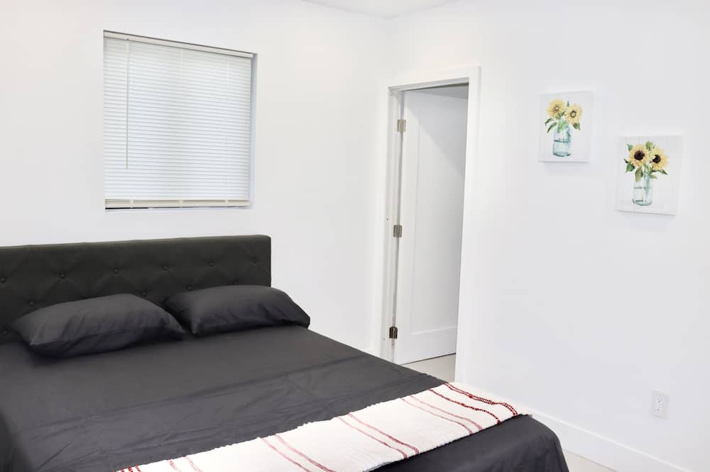 Photo of Bedroom in Richmond Heights
