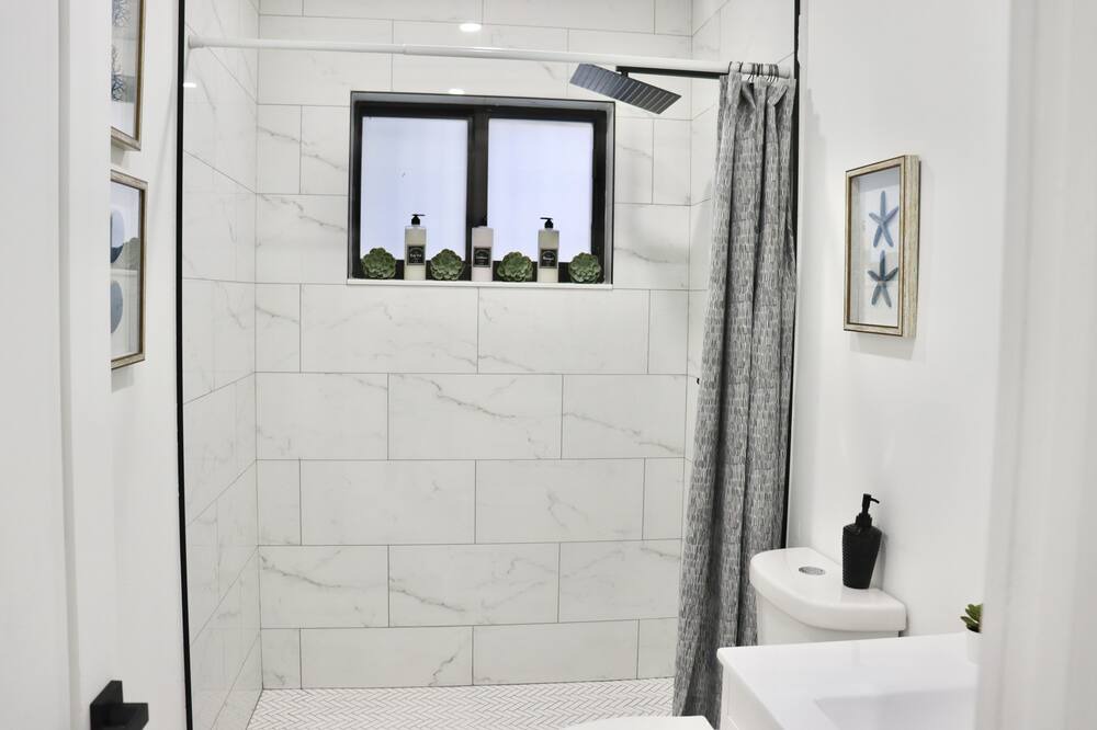 Photo of Bathroom in Richmond Heights