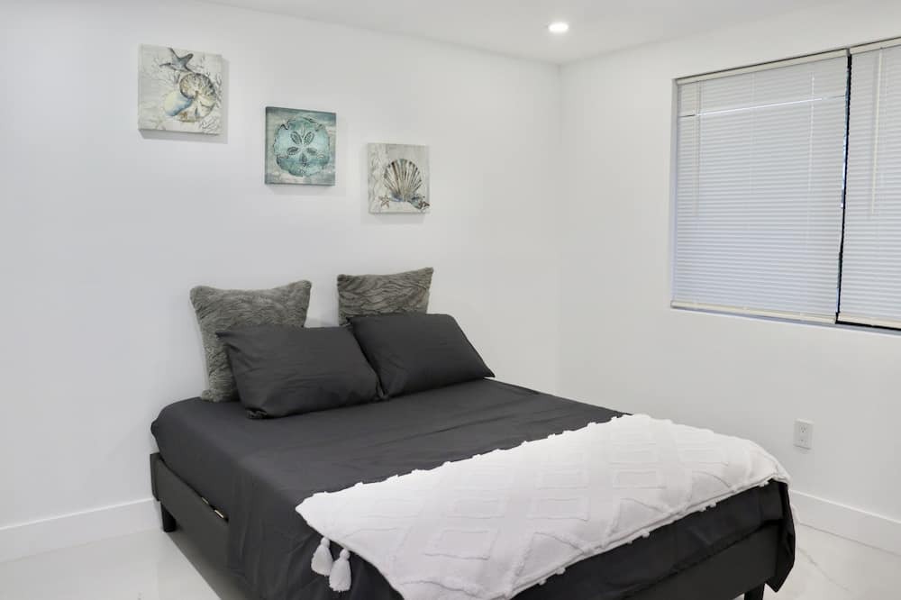 Photo of Bedroom in Richmond Heights
