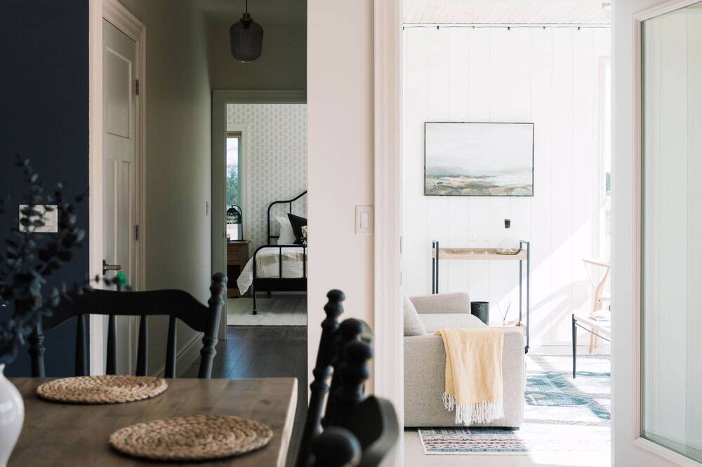 Photo of Bedroom in Greater Napanee