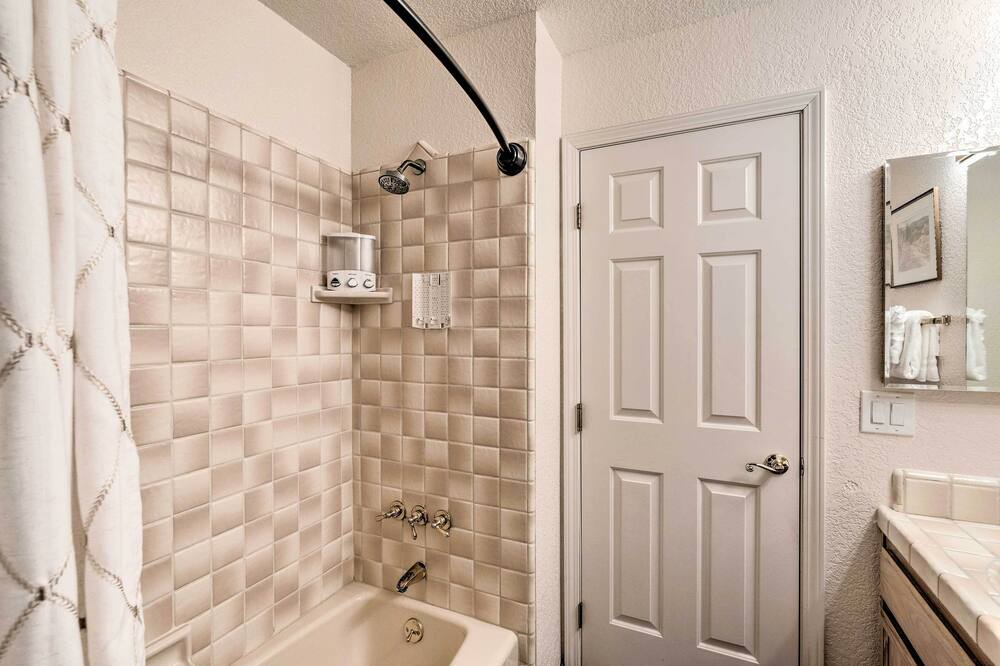 Photo of Bathroom in Auburn