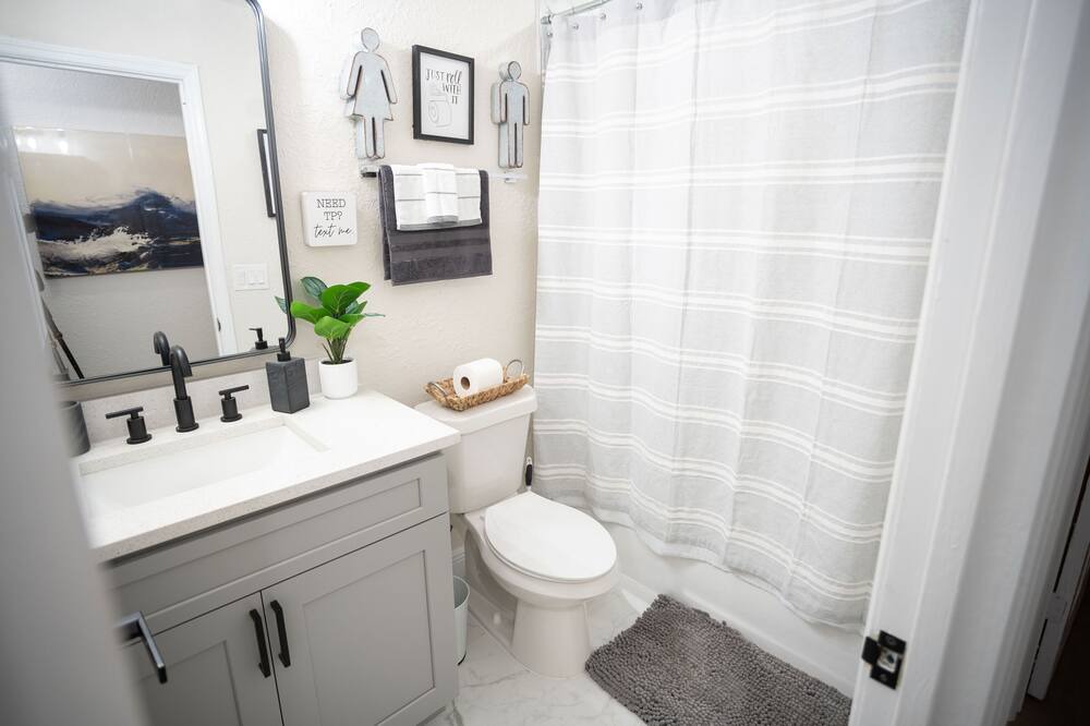 Photo of Bathroom in Lake Mary