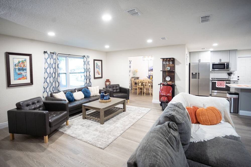 Photo of Livingroom in Lake Mary