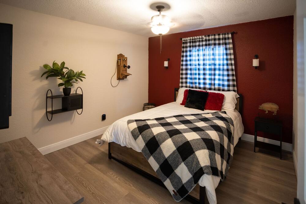 Photo of Bedroom in Lake Mary