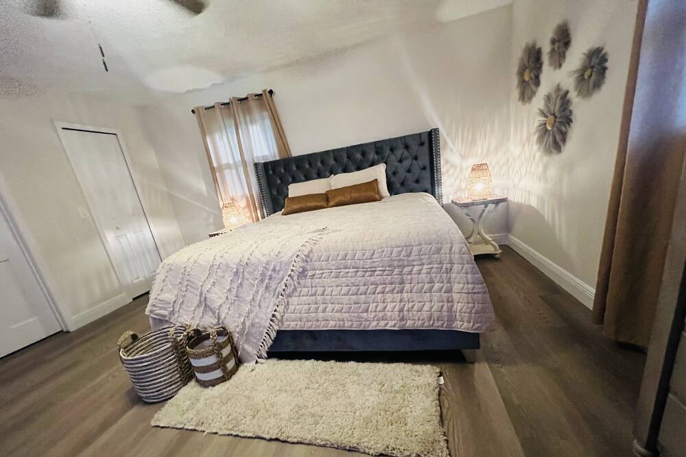 Photo of Bedroom in Lake Mary