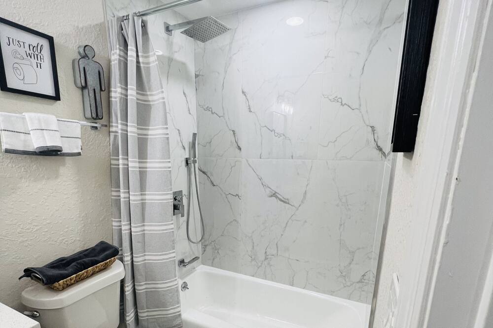 Photo of Bathroom in Lake Mary