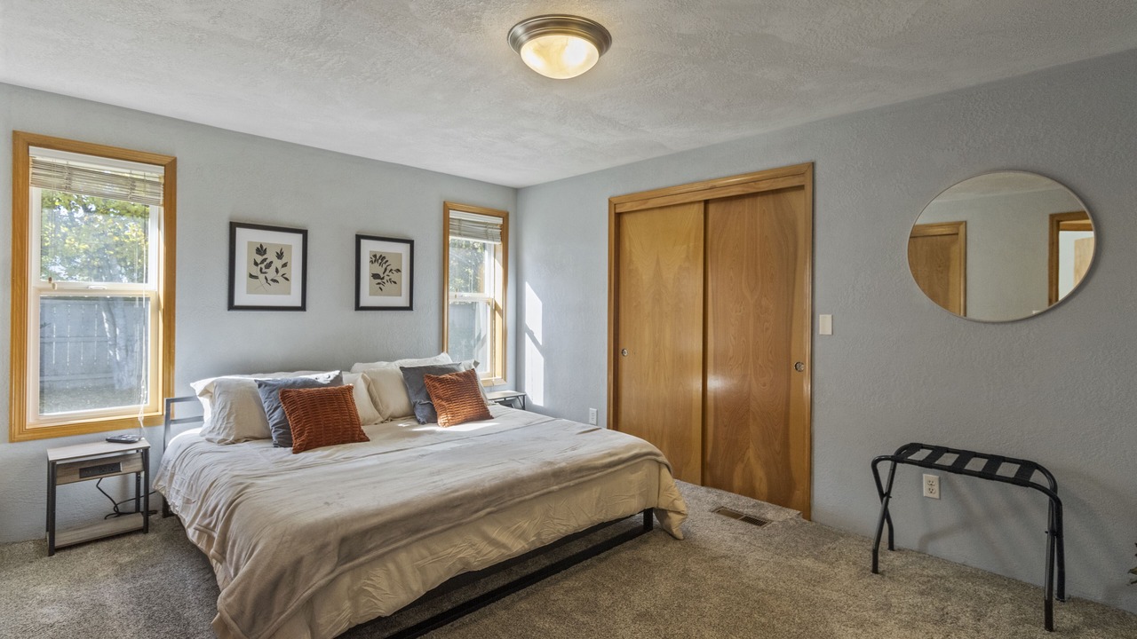 Photo of Bedroom in Central Point