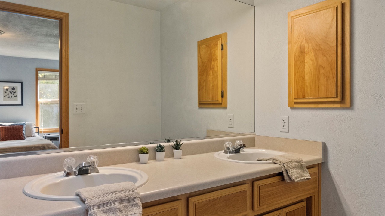 Photo of Bathroom in Central Point