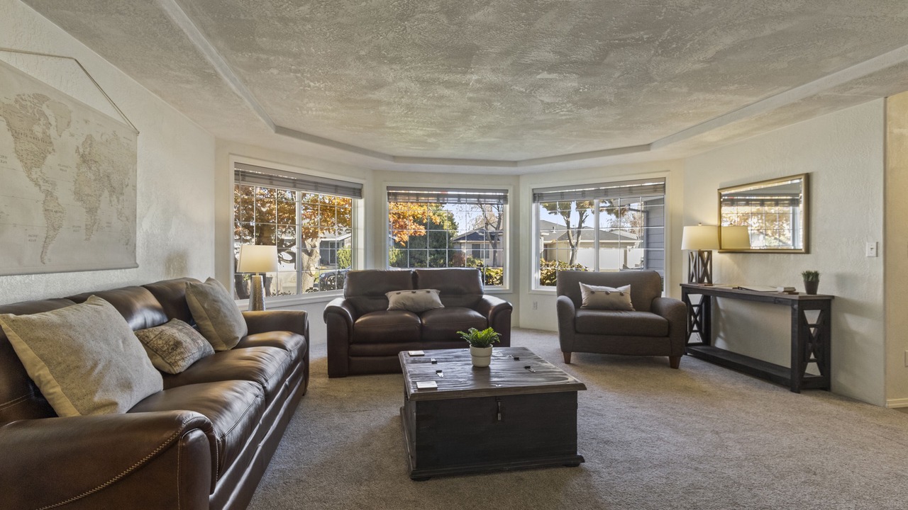 Photo of Others in Central Point